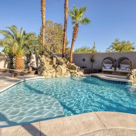 Oasis In The Desert W Heated Pool Fully Renovated